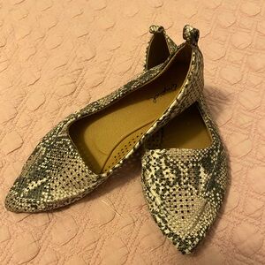 Ladies Dress Flats Animal Snake Print New Quipid Size 8 China